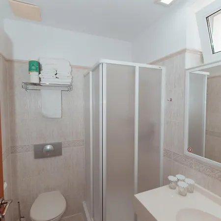 Fan Guest house 3*