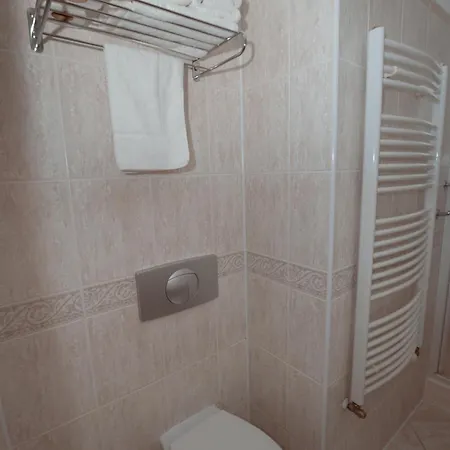 Fan Guest house 3*