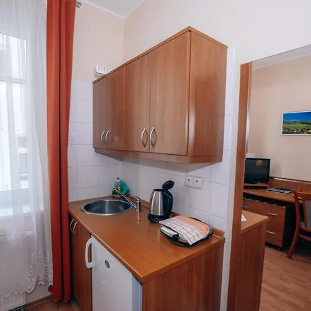 Guest house Fan 3*