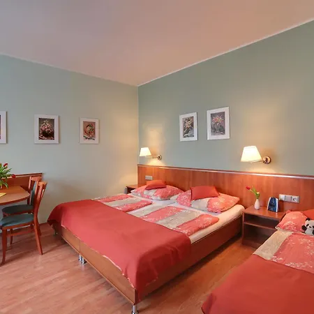 Fan Guest house 3*